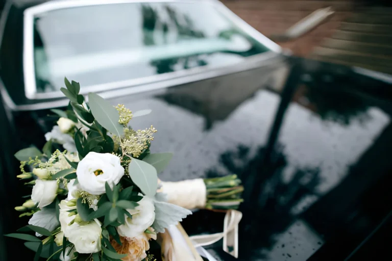 Why Booking a Luxury Car for Your Wedding Adds Elegance and Style to the Big Day