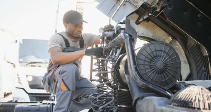 Essential Commercial Truck Parts for Heavy-Duty Operations