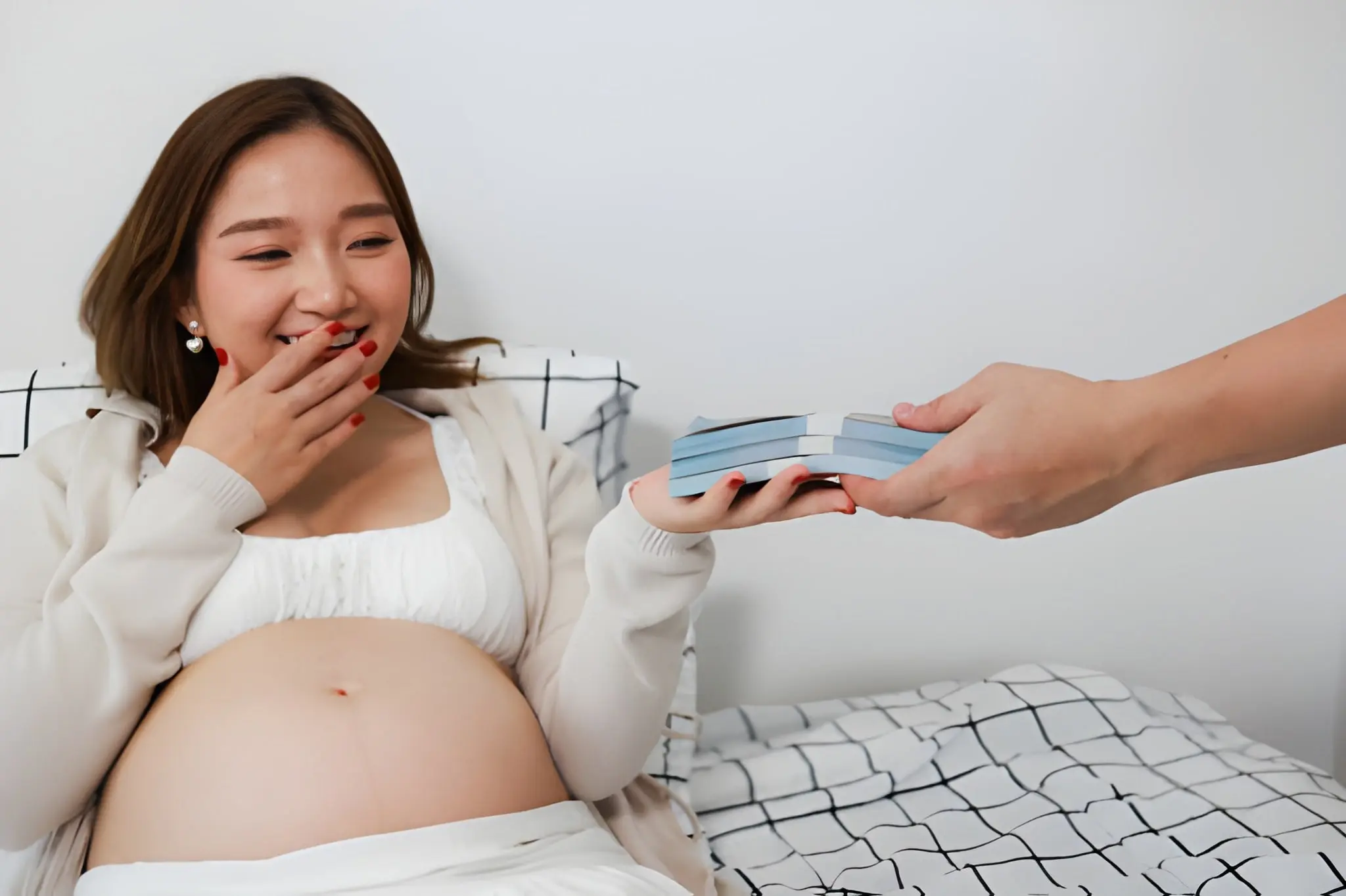 How to Save on Surrogacy Costs Without Cutting Corners