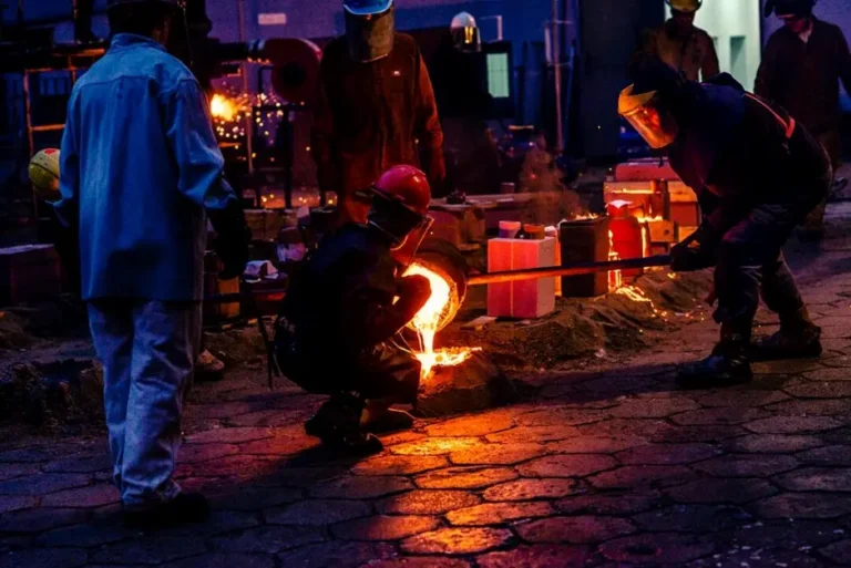 Precision Metal Molding: Crafting Complex Parts with High Accuracy