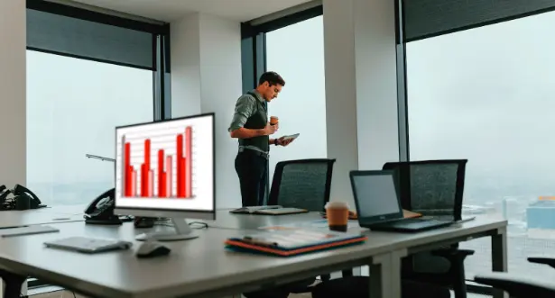 Why Technology is Key for Smarter Investing