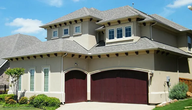How to Pick a Garage Door That Elevates Your Modern Exterior
