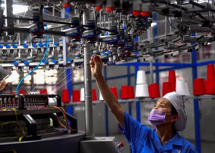 Why SMEs Prefer One-Stop Asia Sourcing Solutions Over Direct Factories