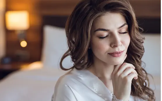 A Simple Way to Hydrate Hair With This Overnight Hair Mask While You Sleep