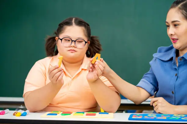 What Are the Best Educational Supports for Autistic Students Today?